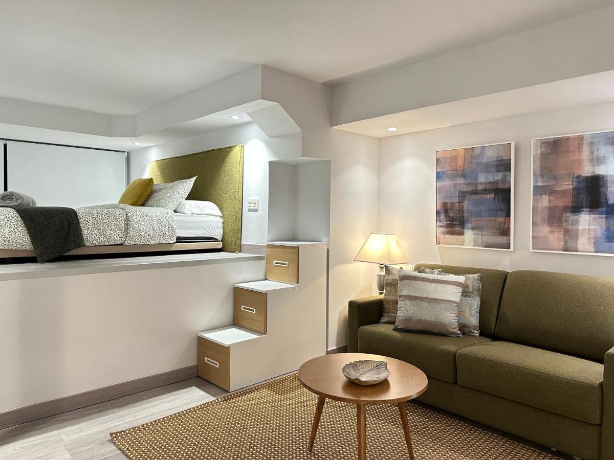 גרנדה Suites 18 - Hostatel מראה חיצוני תמונה