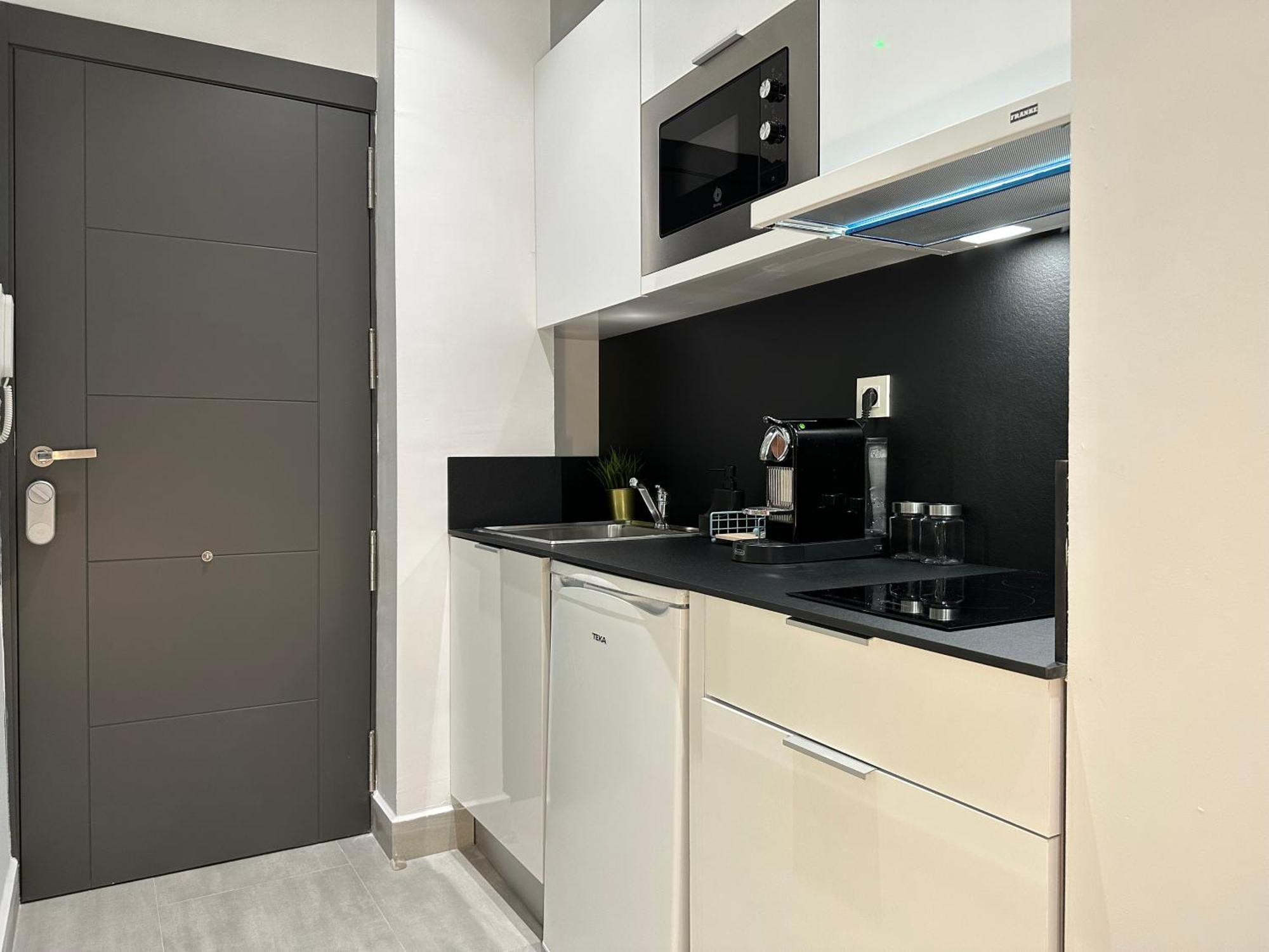 גרנדה Suites 18 - Hostatel מראה חיצוני תמונה
